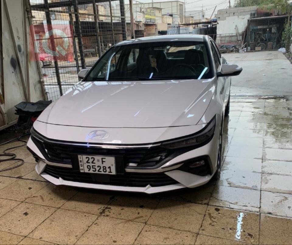 هیوندای ئەلەنترا